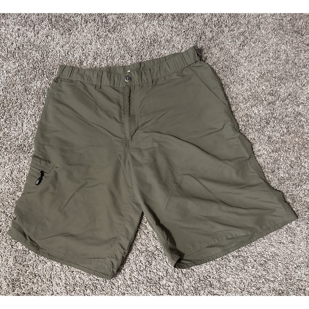 Patagonia Shorts Tan Khaki Hiking 10 Inseam Mens L Nylon Flat Front